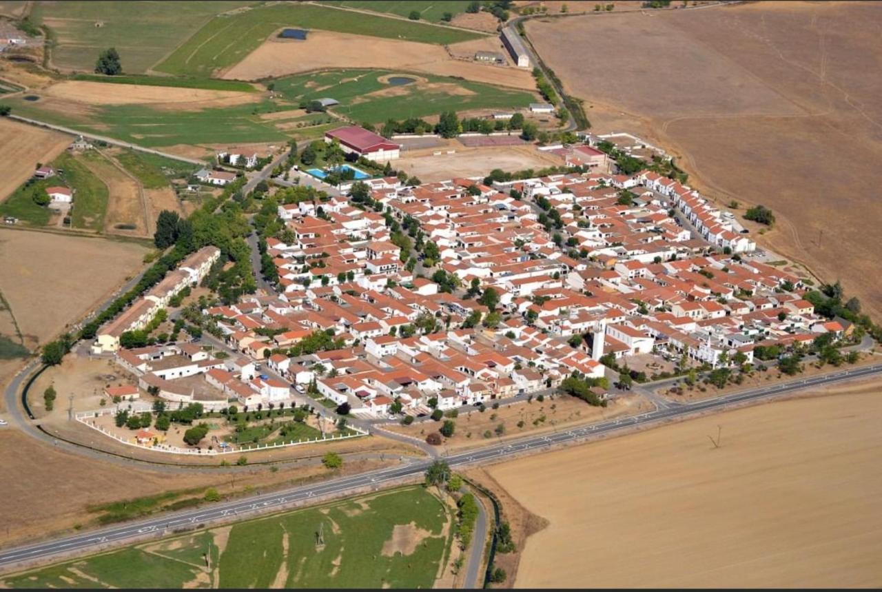 Alojamiento El Miajon De Los Castuos Valdesalor Экстерьер фото